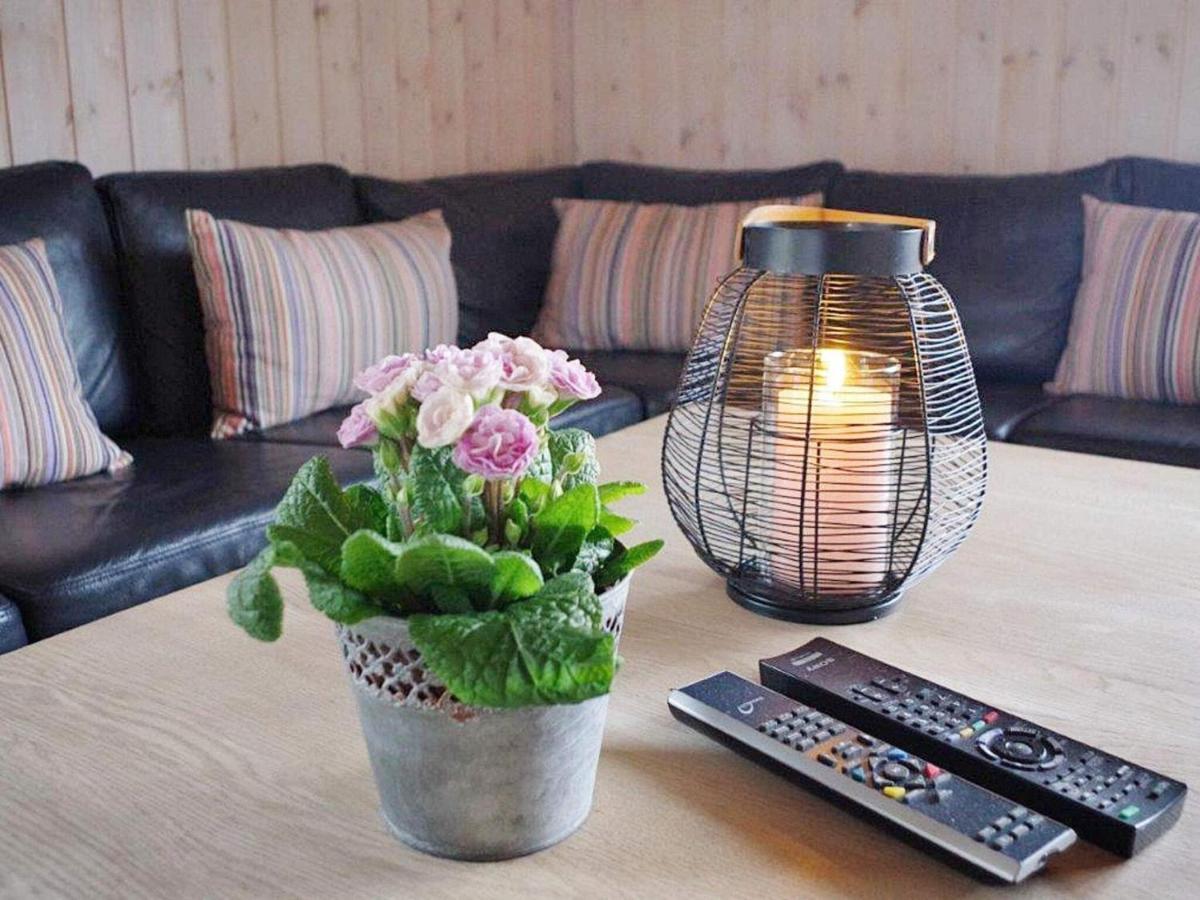 6 Person Holiday Home In R M Vesterhede ภายนอก รูปภาพ